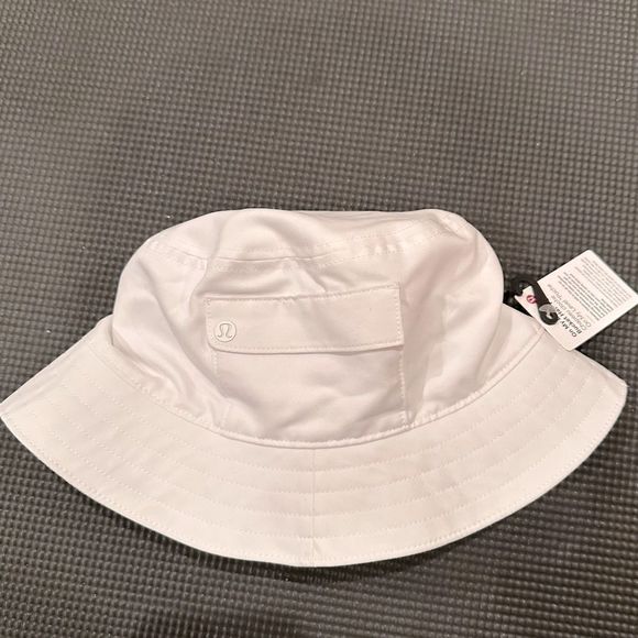 NWT Lululemon Women's On My Level Bucket Hat with Pocket M/L White - Picture 4 of 8